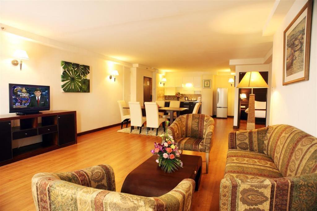 Two-Bedroom Suite