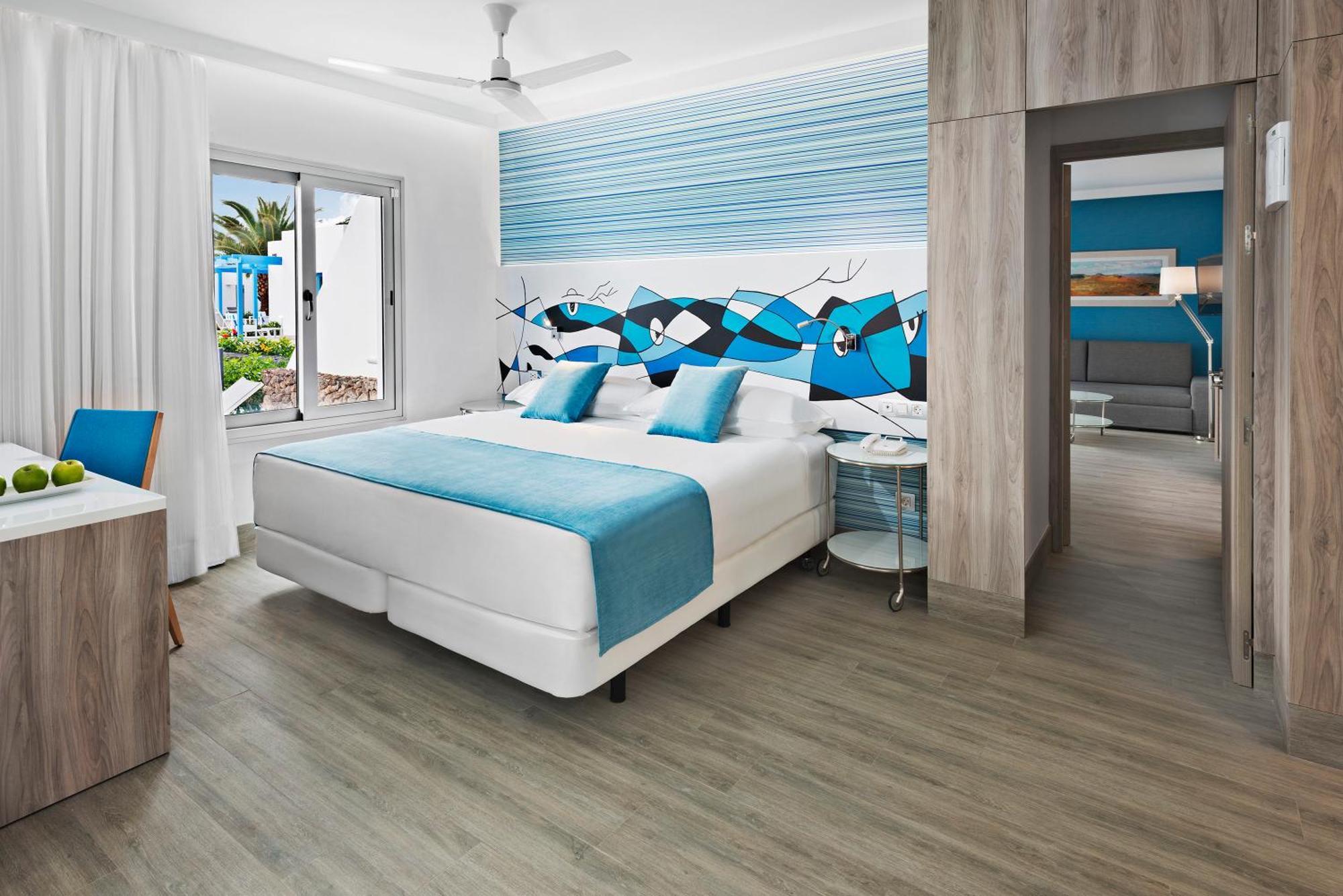 Superior Family Room