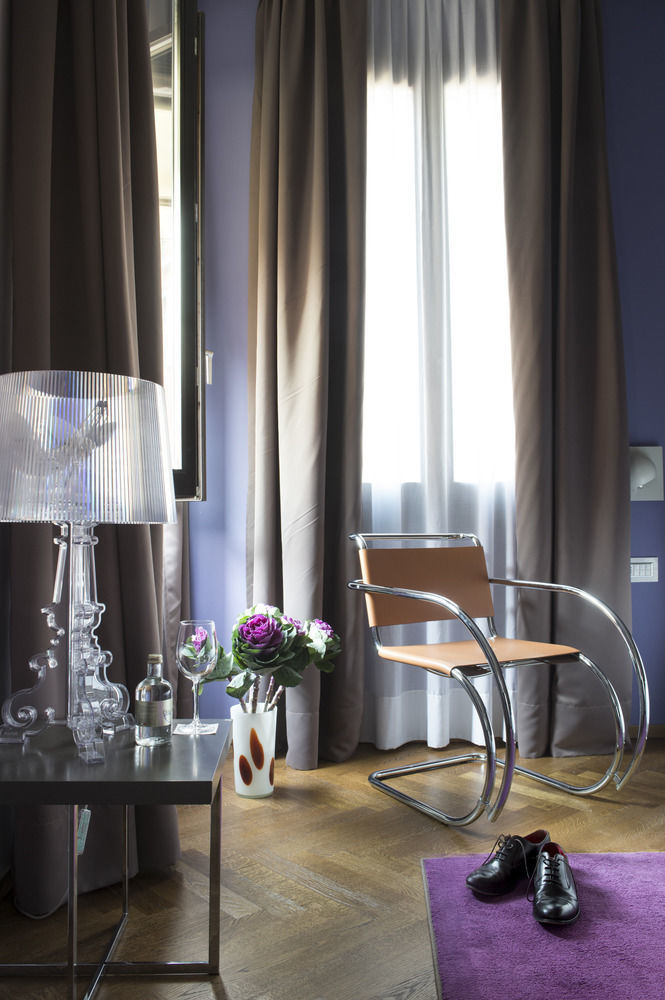 Luxury Double Room with Canal View