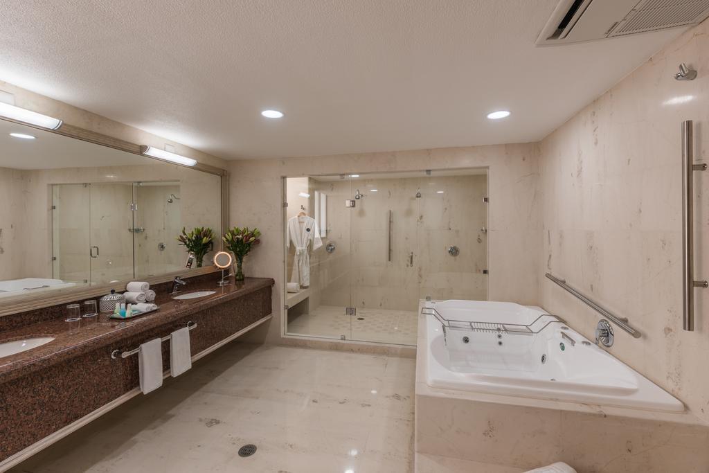 Penthouse Apartment