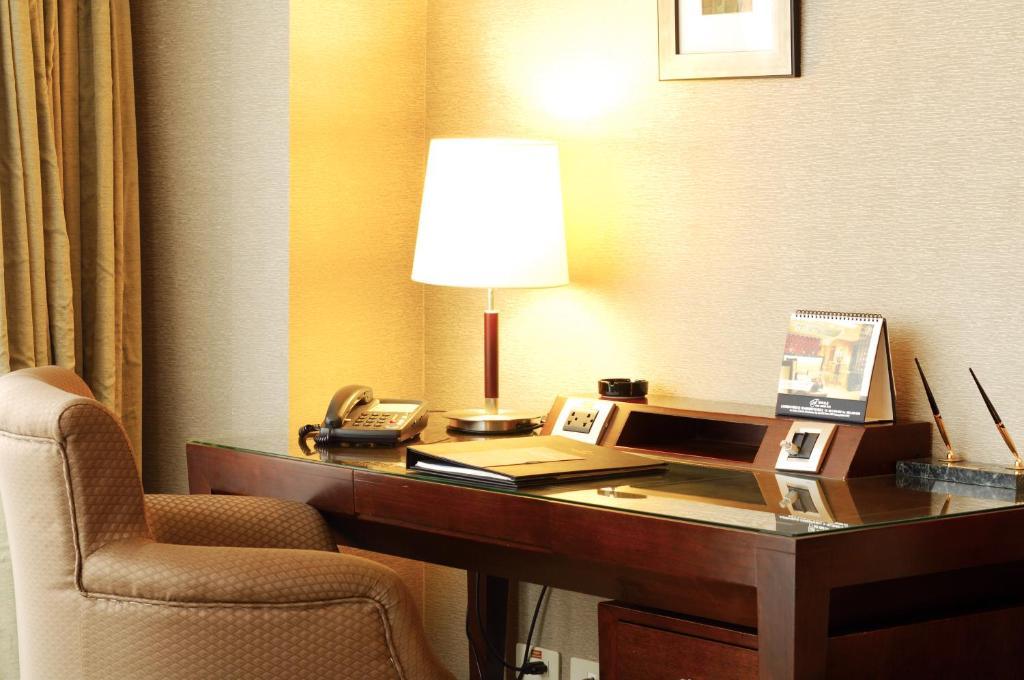 Interconnecting Deluxe Double Room