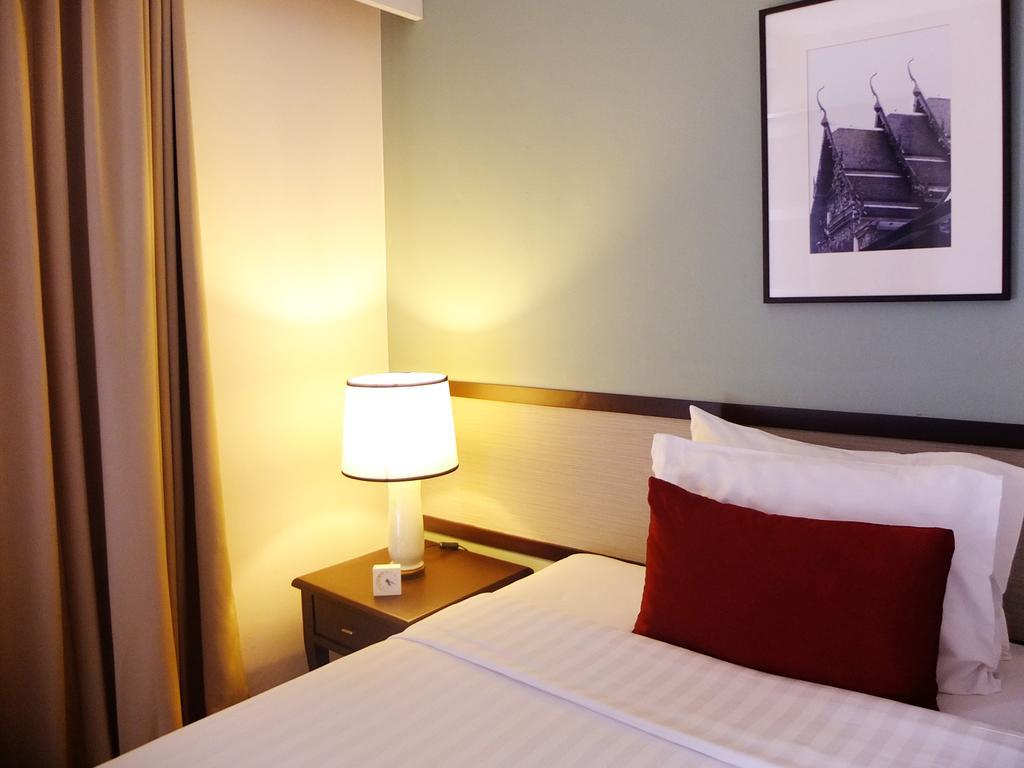 Deluxe Double or Twin Room with Balcony