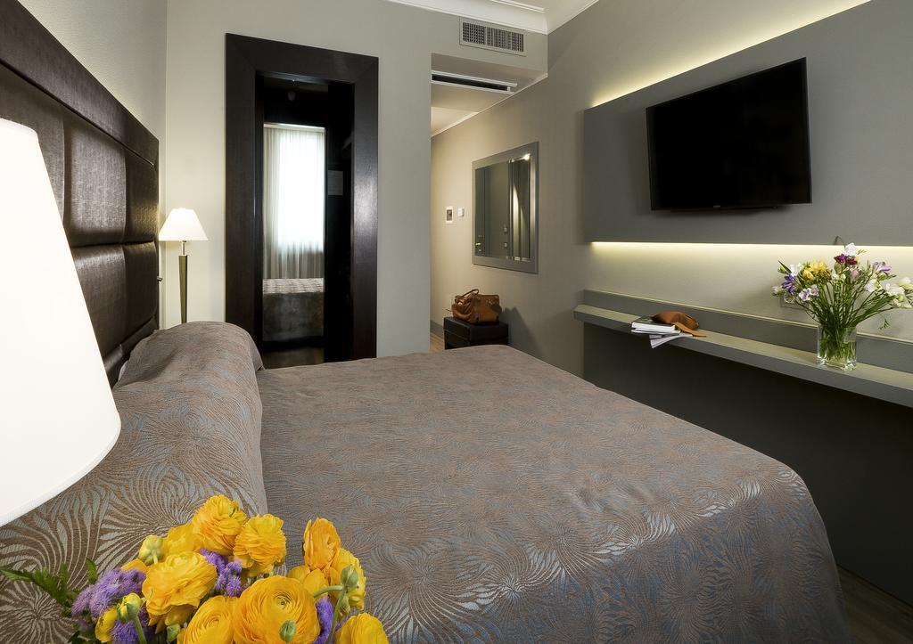 Superior Double or Twin Room,403718631:JPEG