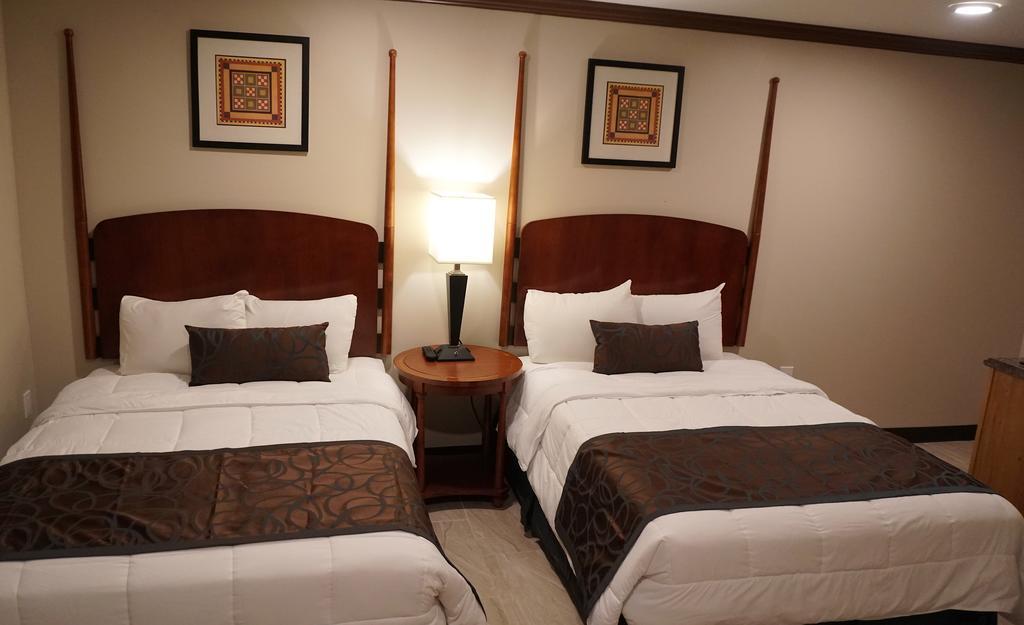 Double Room with Pool View