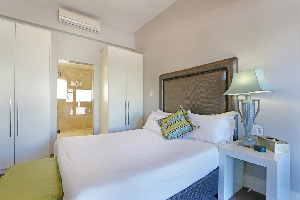 Ground Floor Queen Room