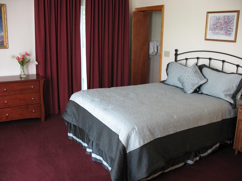 Contemporary Room