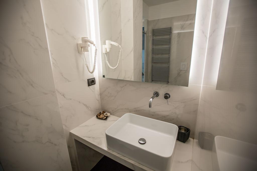 Superior Double Room with Balcony
