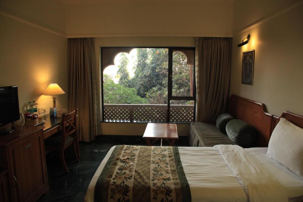 Suite with Pool View