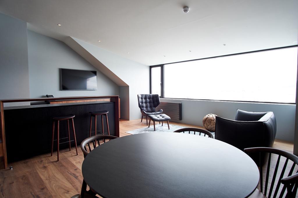 Suite with Panoramic Sea View