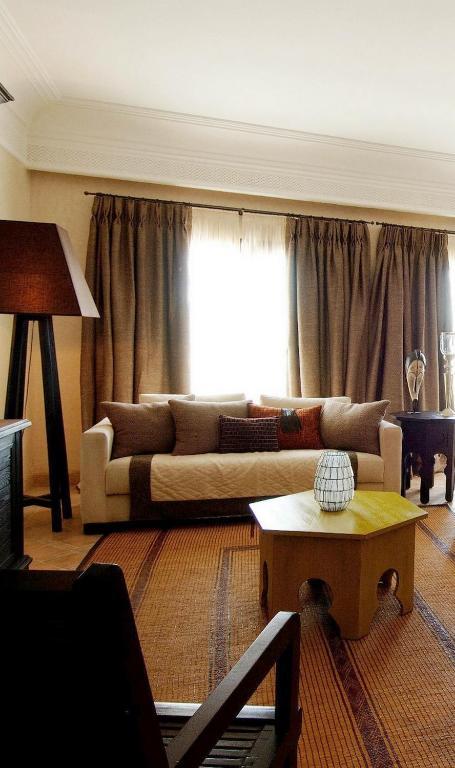 Elegance Room with Patio View