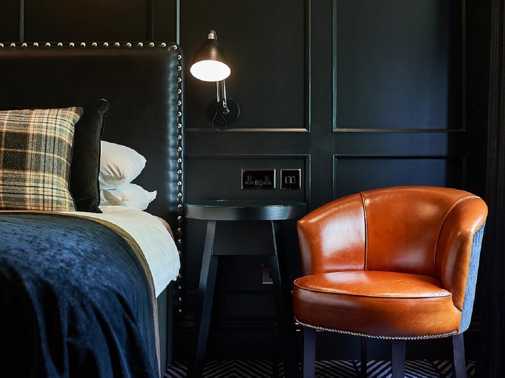 Superior Deluxe Double or Twin Room