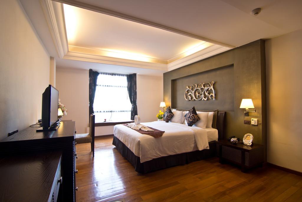 One-Bedroom Suite