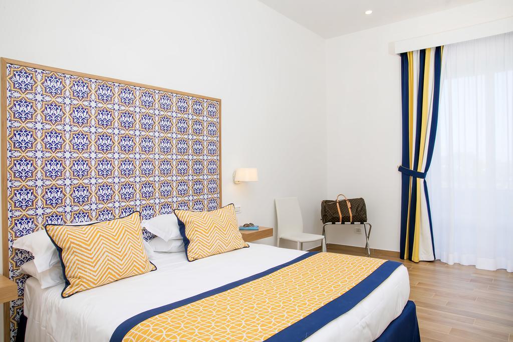 Superior Double or Twin Room with Sea View