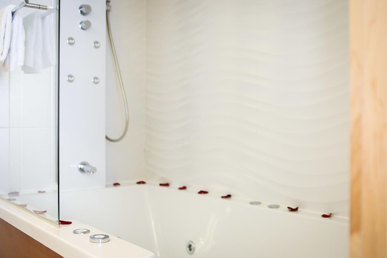 Junior Suite with Free Spa Access