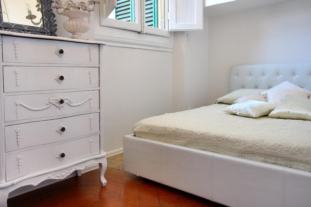 Small Single Room