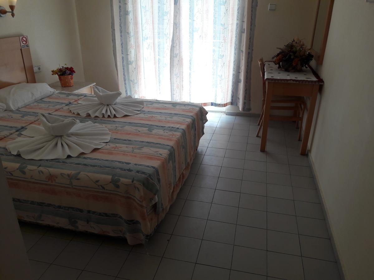 Apartment with Balcony (4 Adults),525876645:JPEG