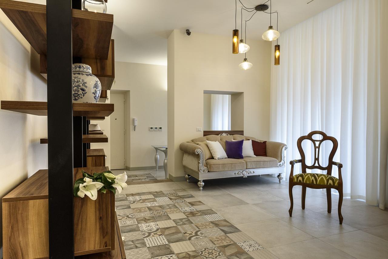 Deluxe Double Room with Extra Bed