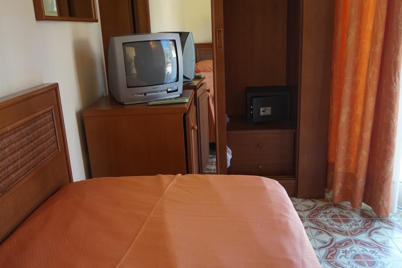 Single Room with Balcony