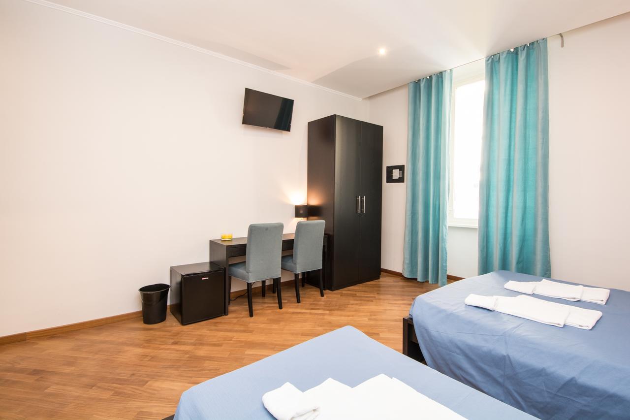 Comfort Triple Room with Shower