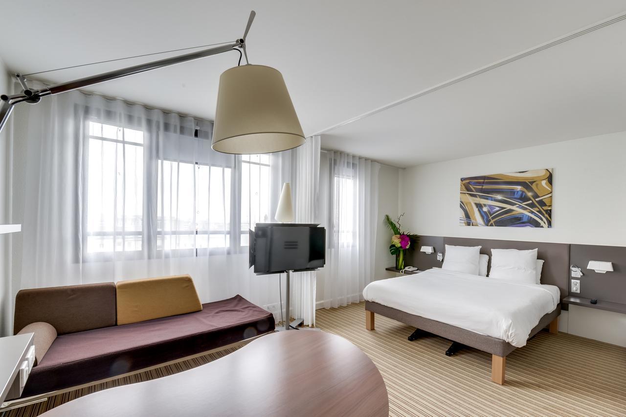Executive Suite with Sofa Bed,1273875049:JPEG