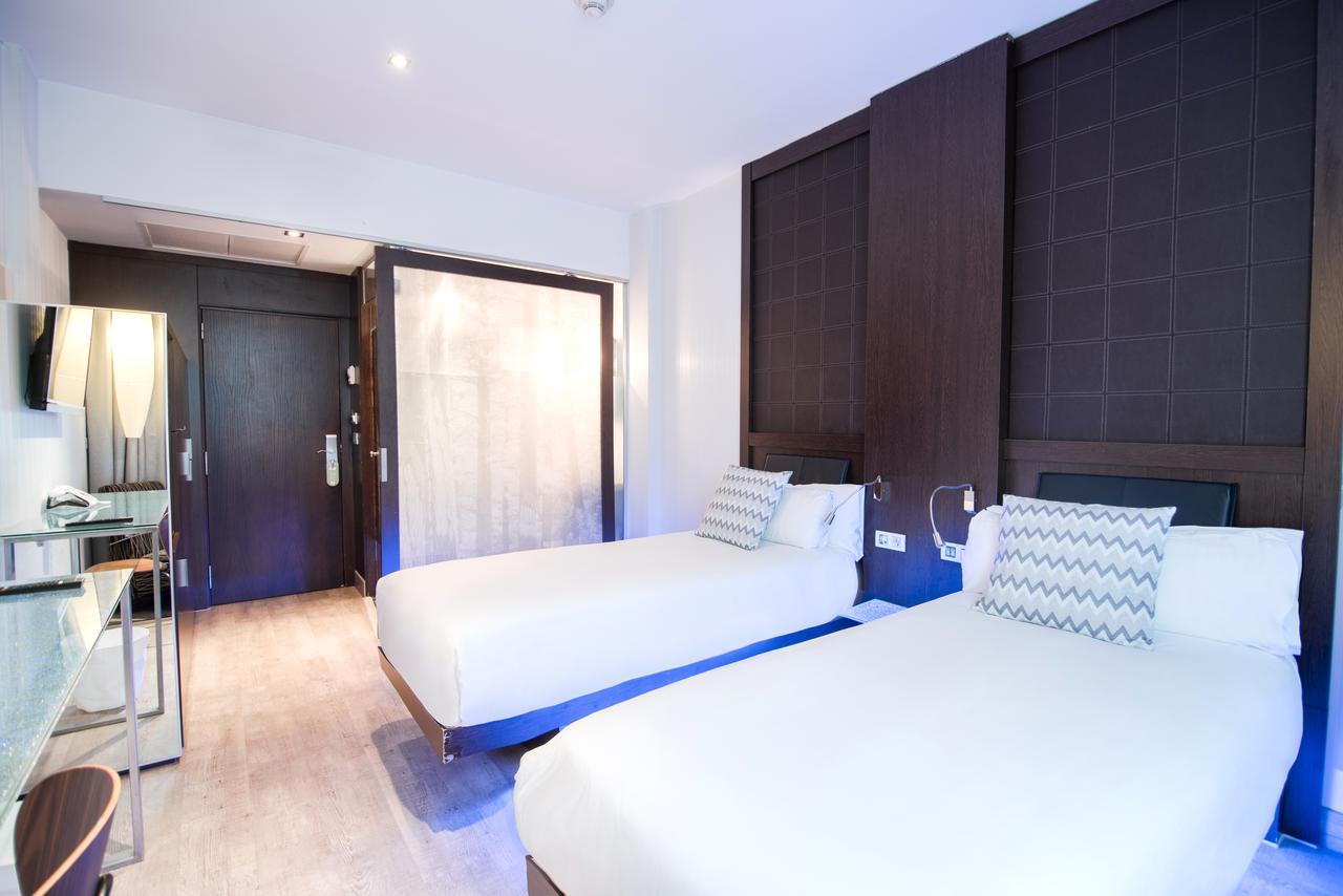 Double Room (1 - 2 Adults),1207575664:JPEG