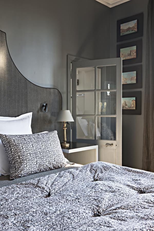 Suite with Garden View