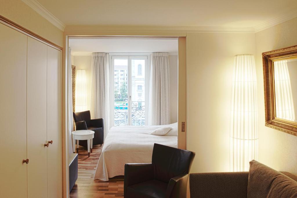 Junior Suite with Sofa Bed