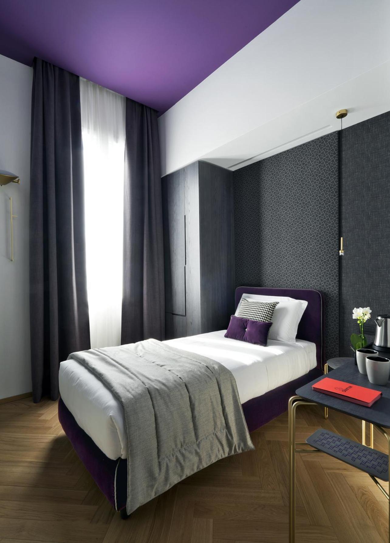 Superior Single Room,526703340:JPEG