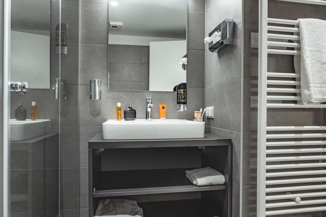 Superior Apartment,631982634:JPEG