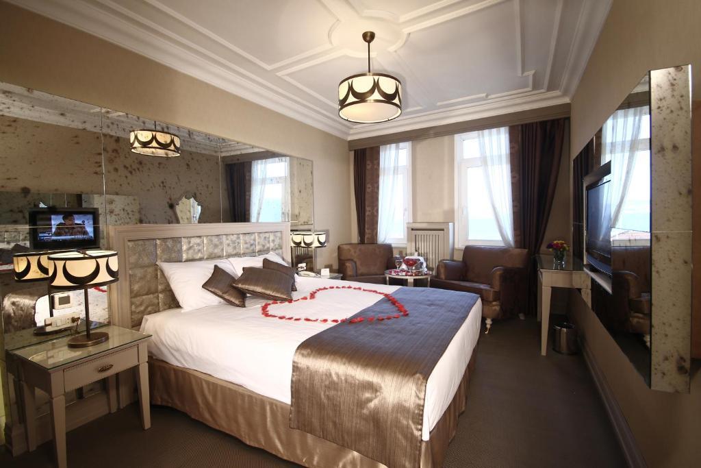 Deluxe Double Room with Sea View