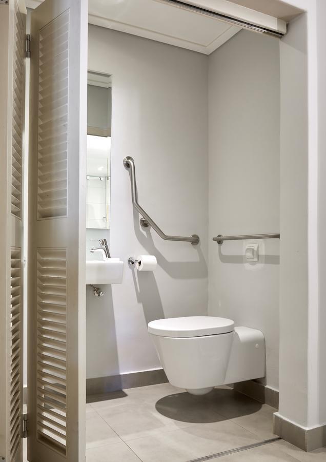 Superior Double Room with Mountain and Harbor View