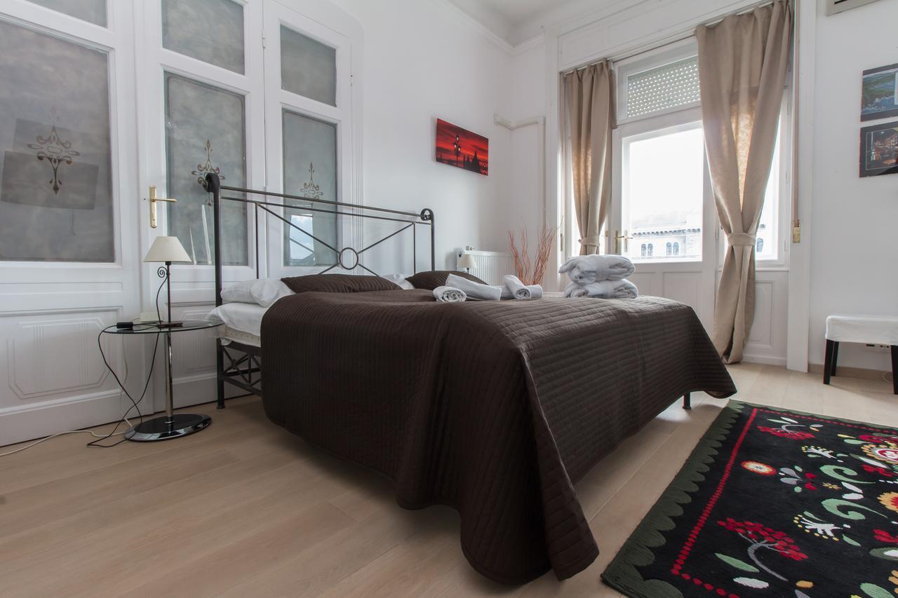 Deluxe Double or Twin Room with River View