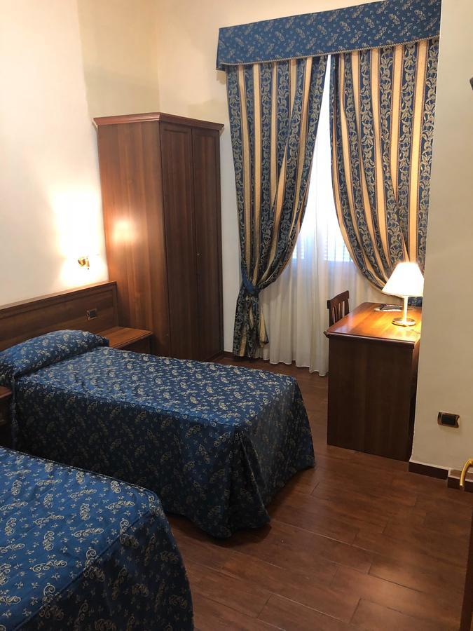 Double or Twin Room with Private Bathroom