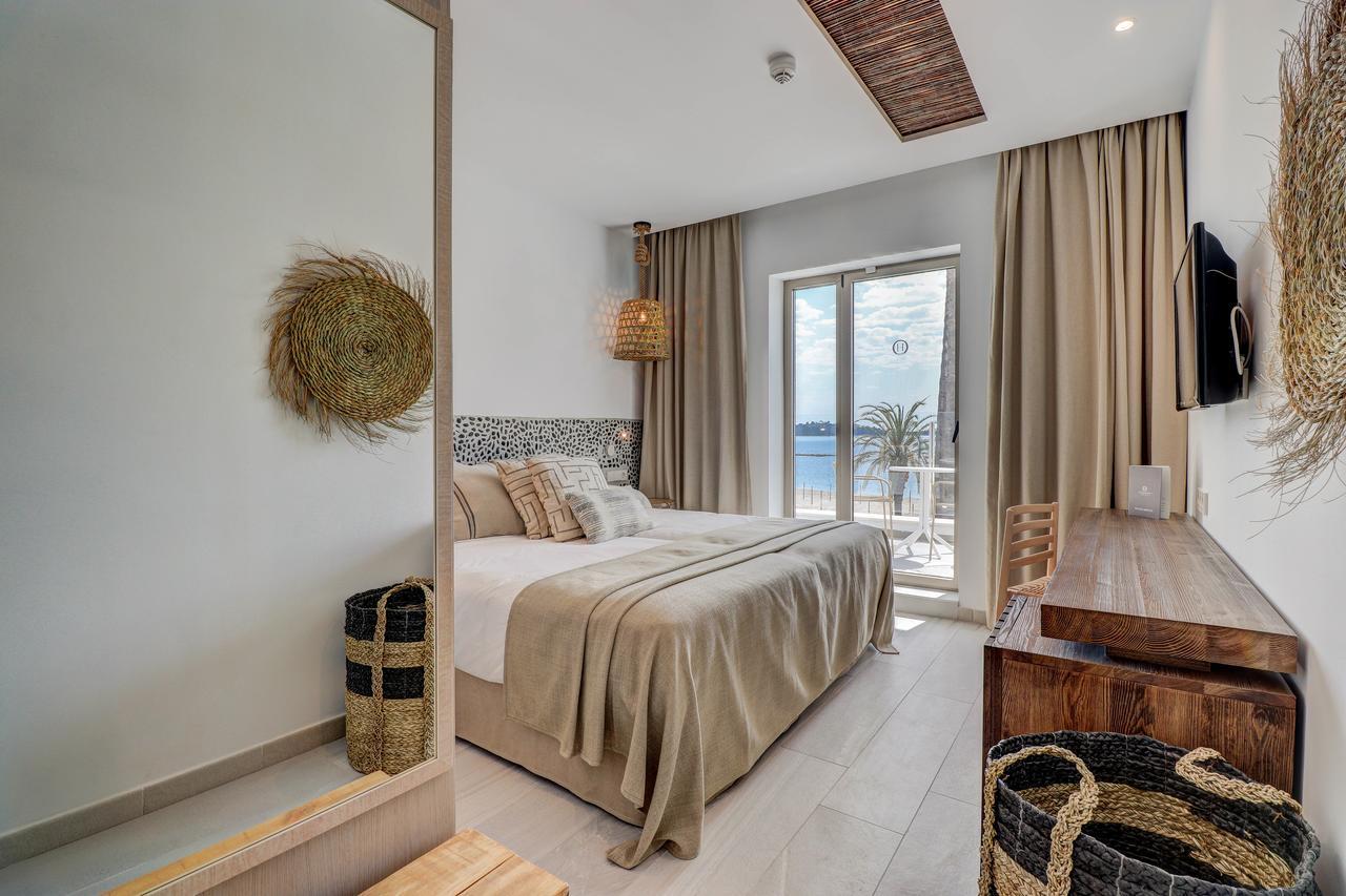Twin Room with Sea View
