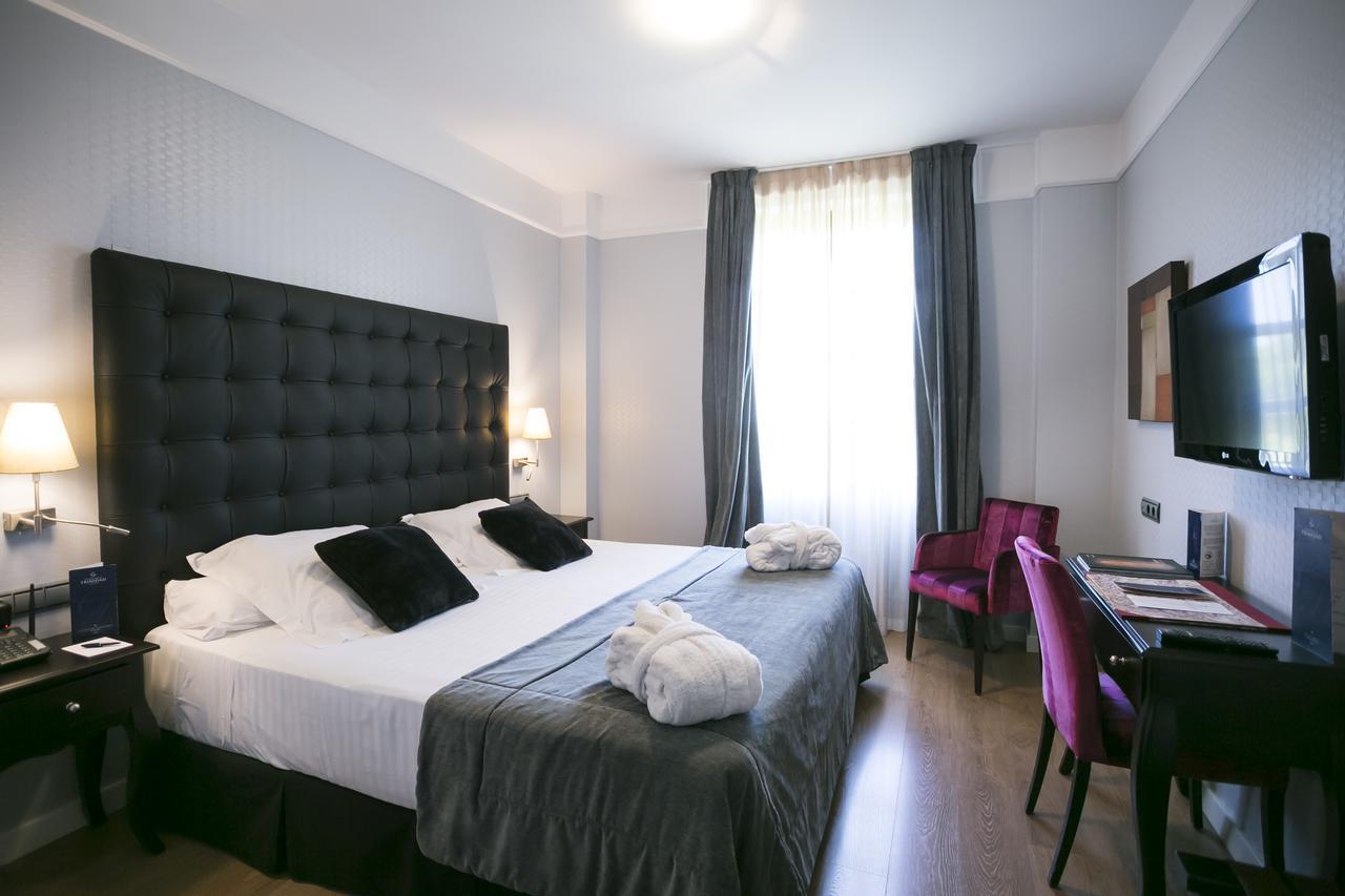Classic Double or Twin Room