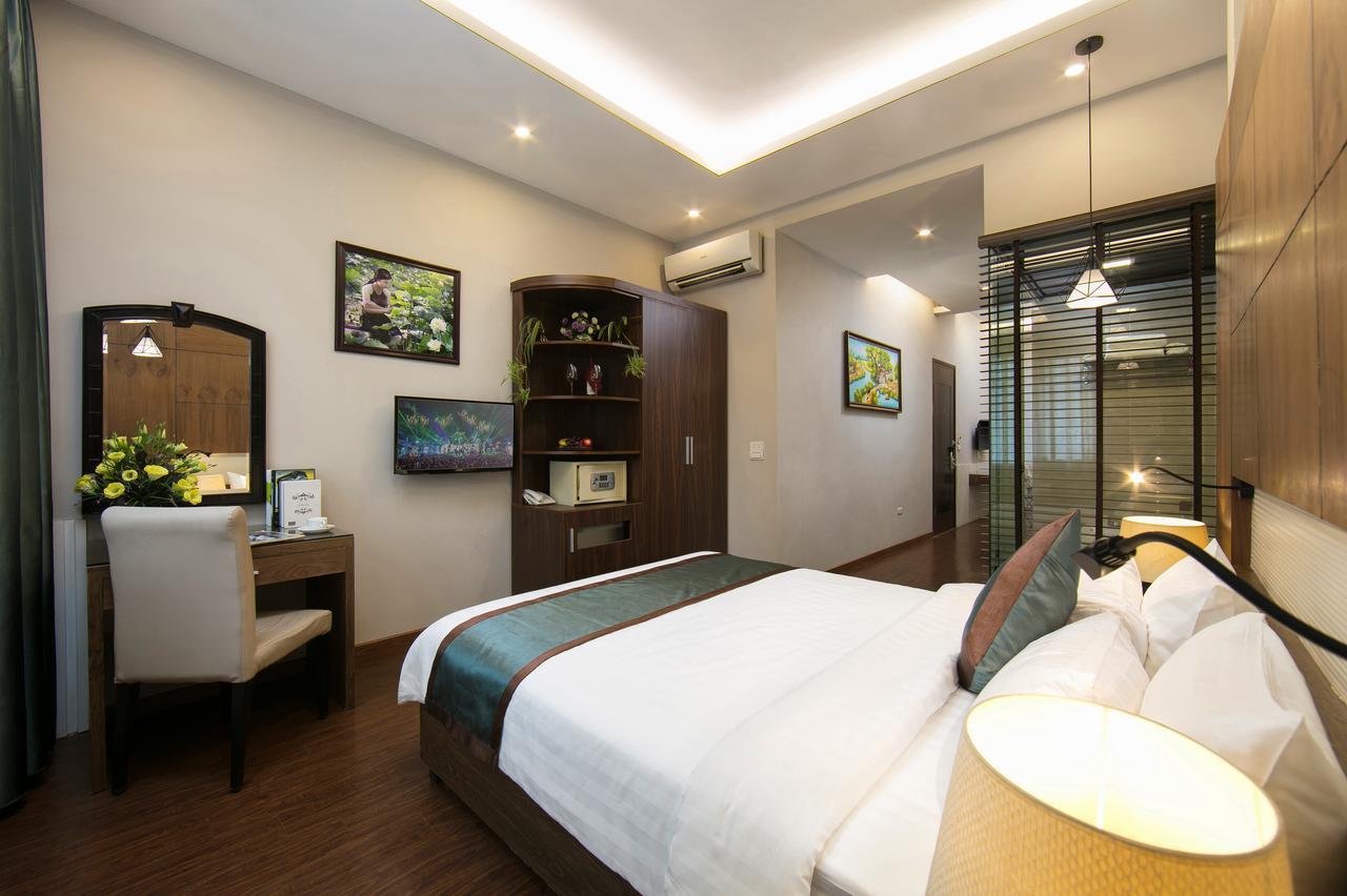 Suite with City View