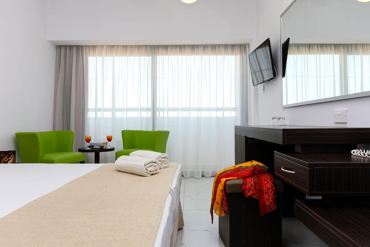 Superior Double or Twin Room with Sea View