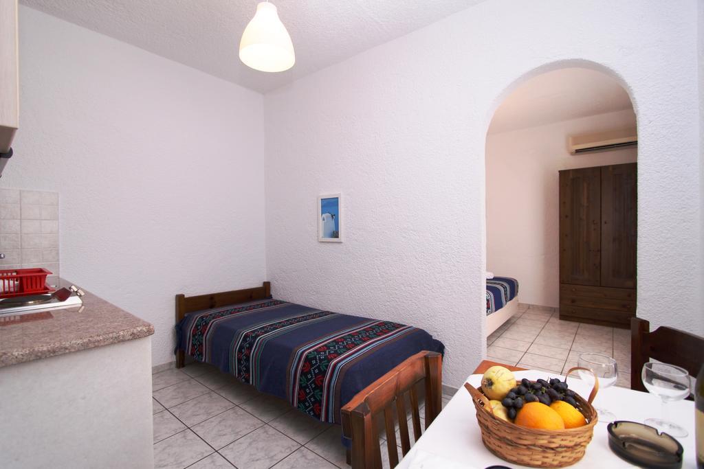 One-Bedroom Apartment with Sea View