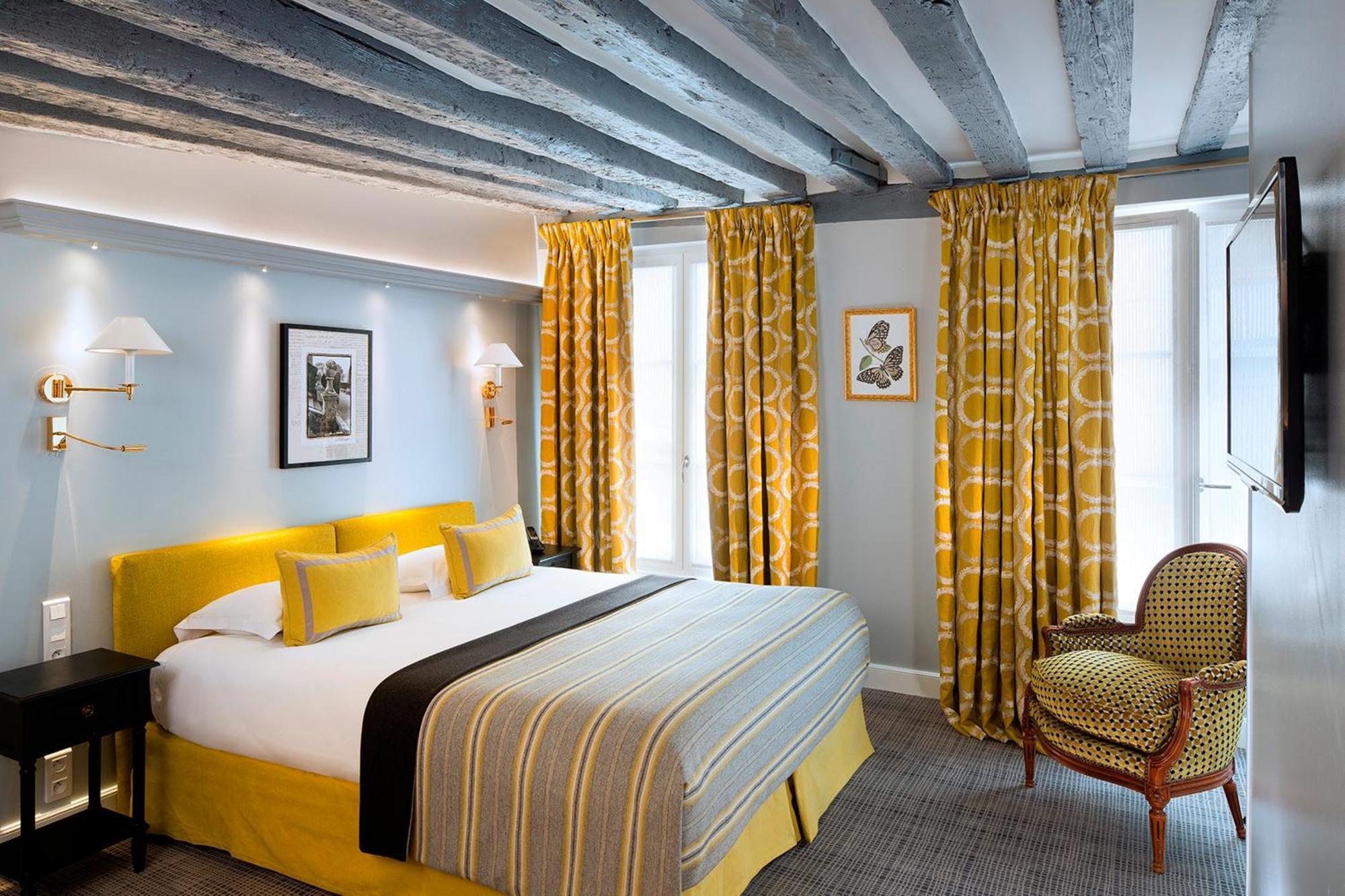 Connecting rooms