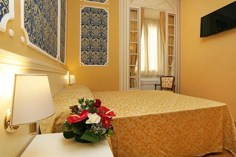 Triple Room,772154446:JPEG