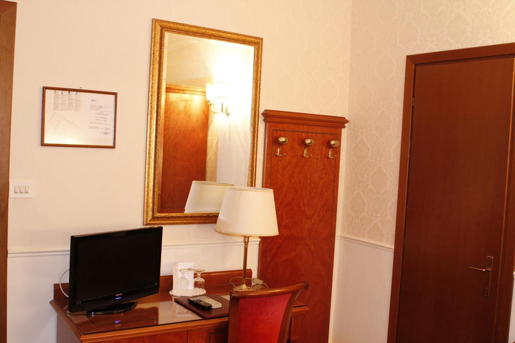 Single Room