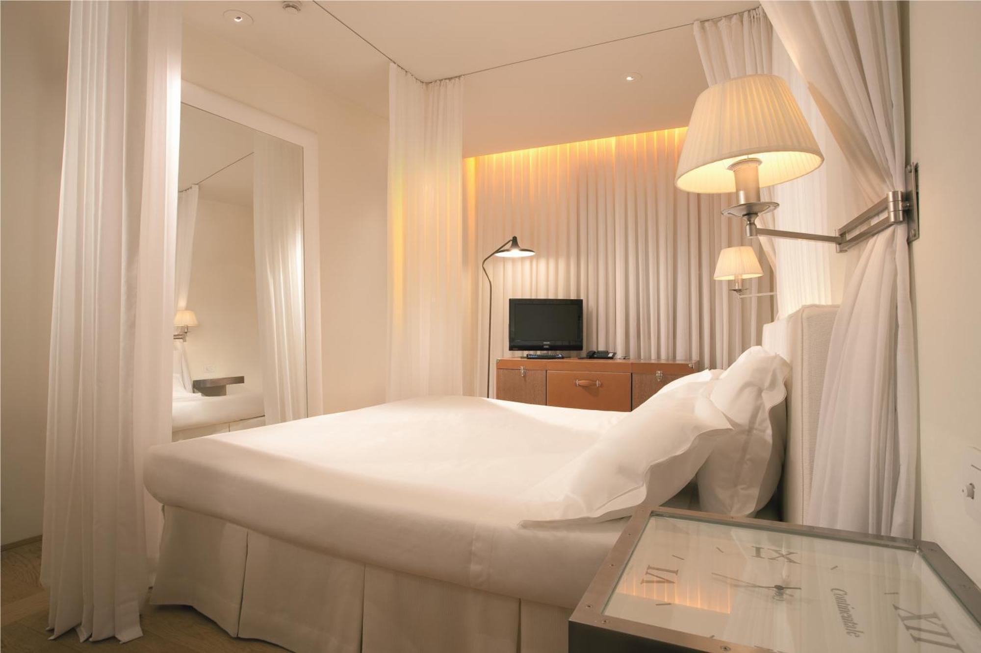 Classic Double or Twin Room