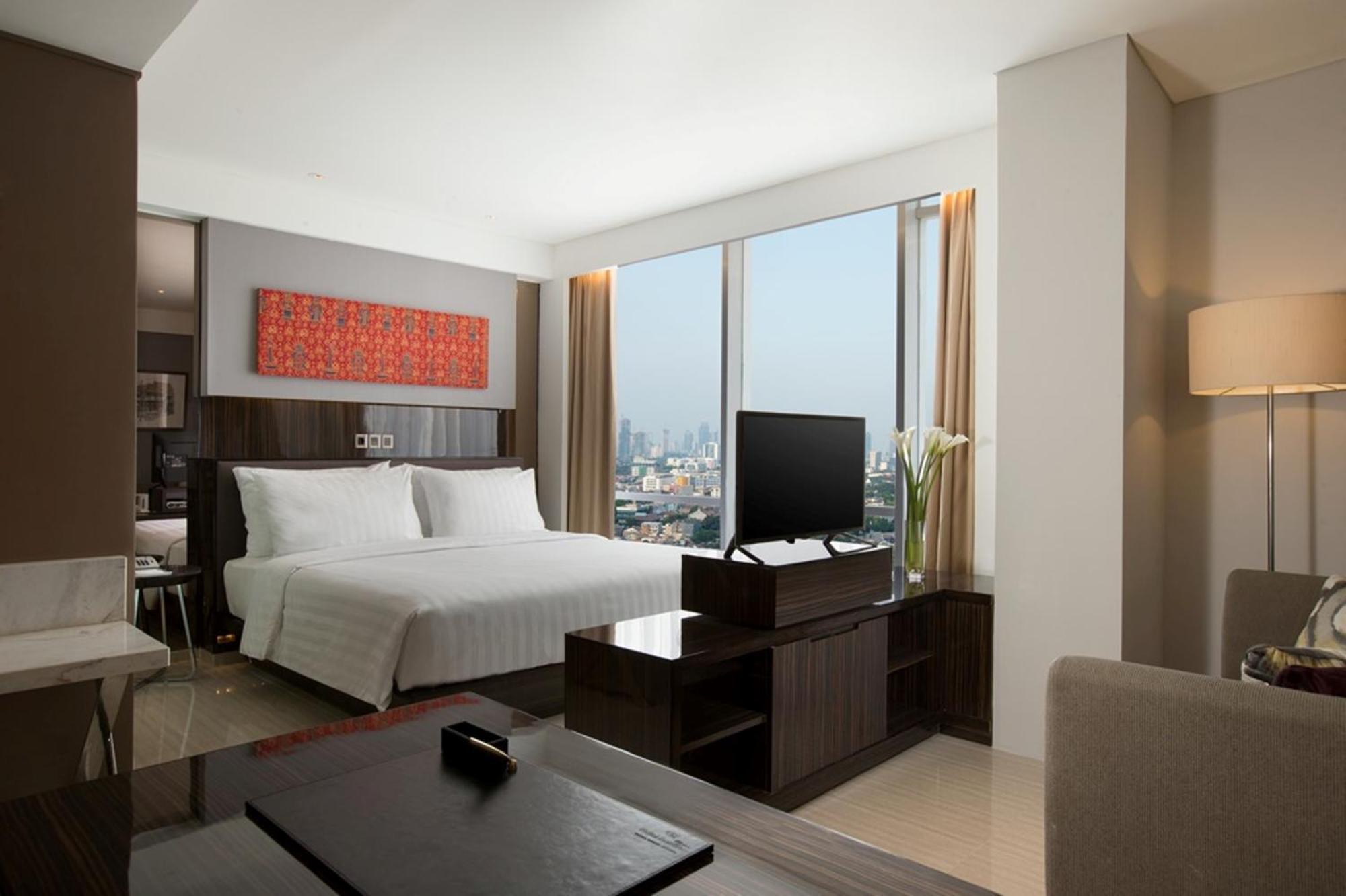Premiere King Room