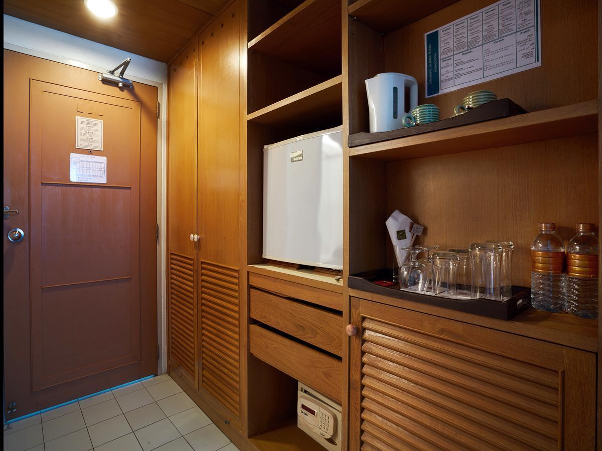 Superior Twin Room with City View,1188181561:JPEG