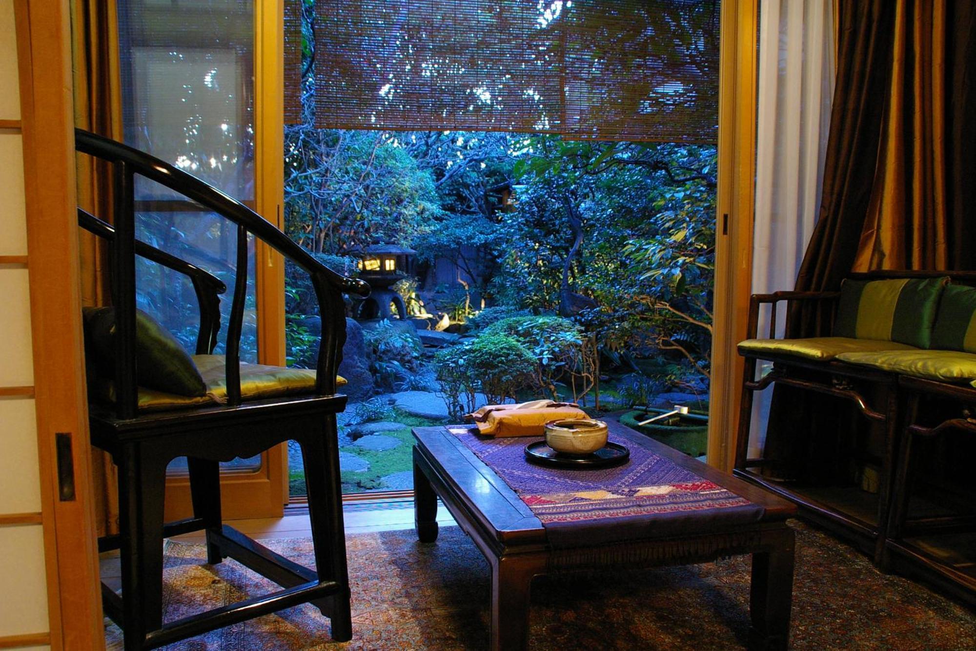 Japanese-Style Luxury Room with Garden View - Main Building