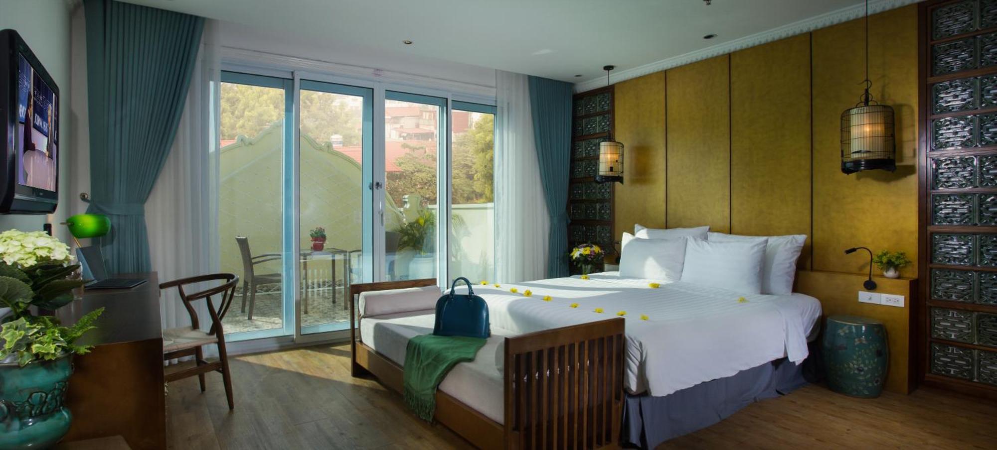 Junior Suite with Terrace