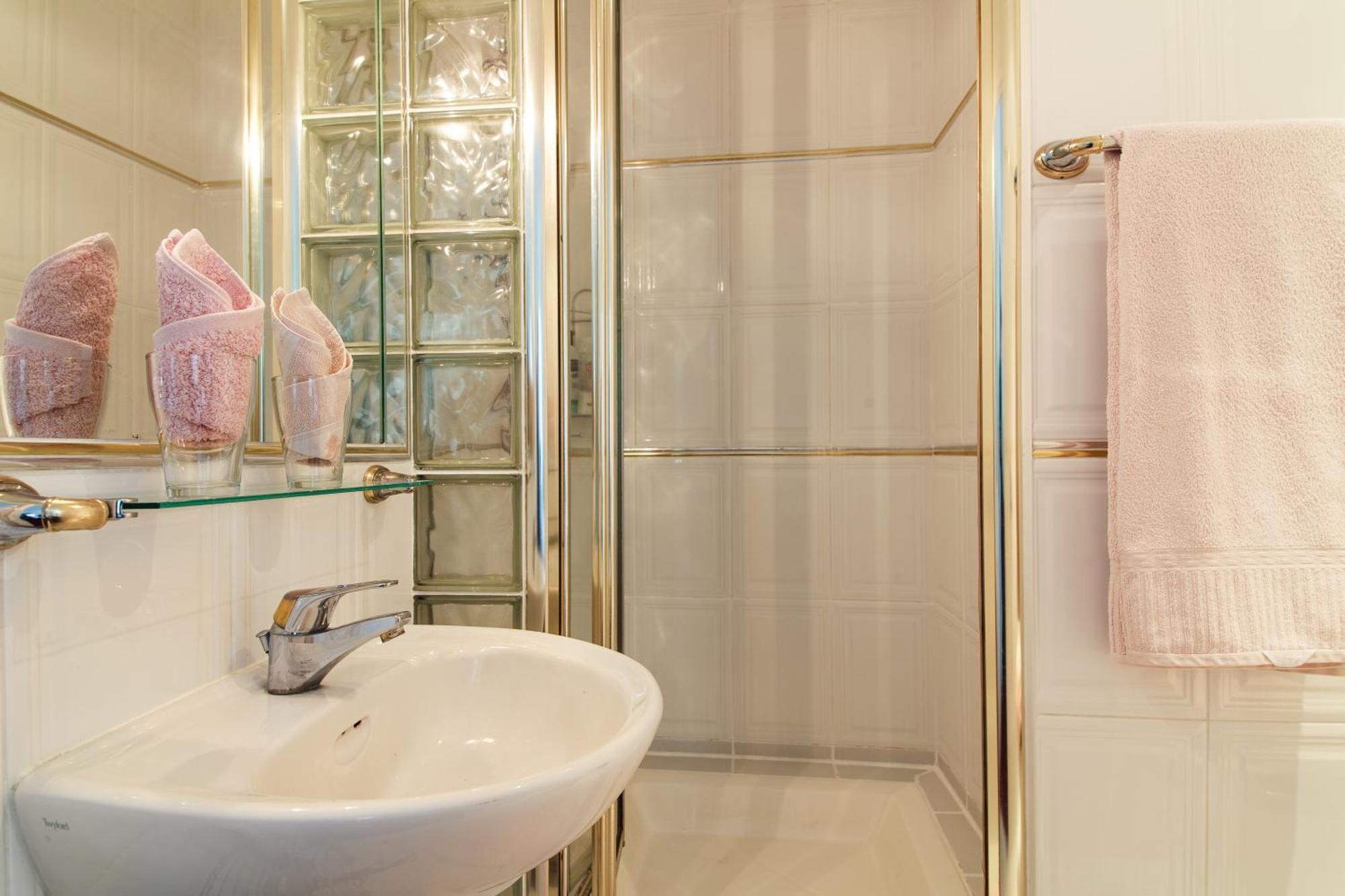 Triple Room with Garden View,1326827887:JPEG