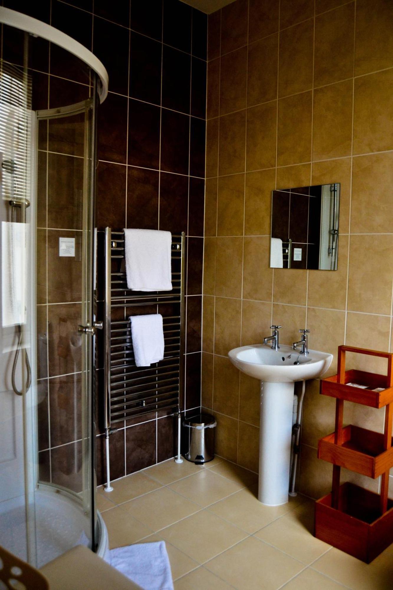 Twin Room with Bathroom,821917271:JPEG