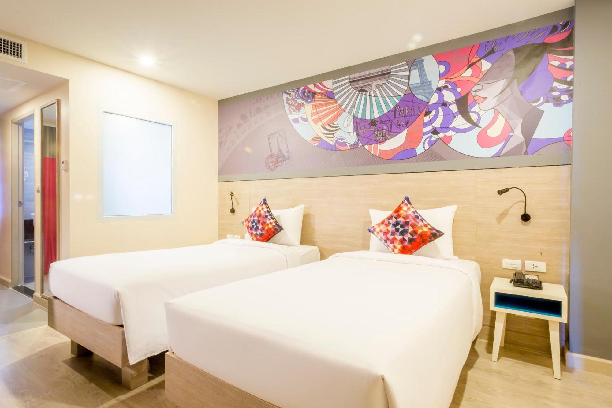 Standard Twin Room