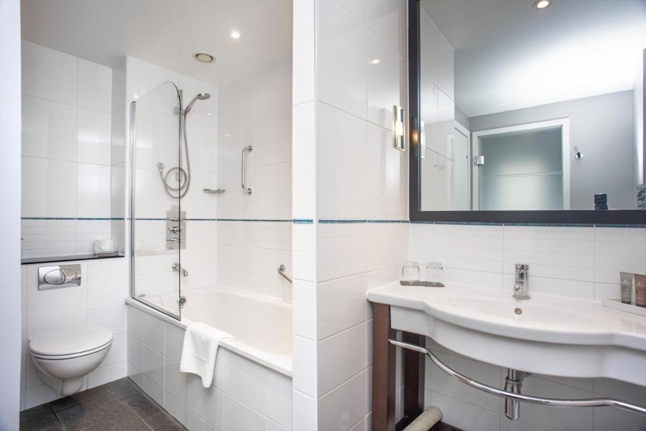 Skyline Junior Suite
